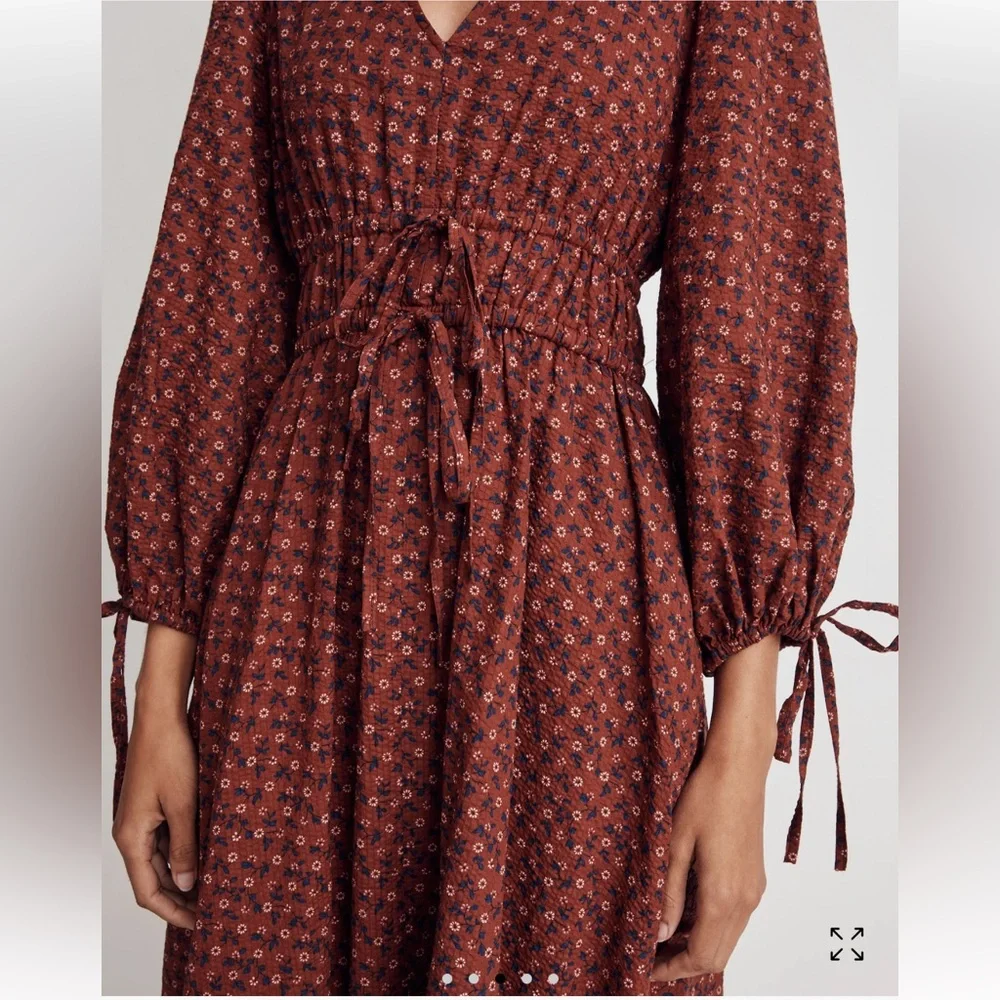 Madewell Sophia Tie-Front Midi Dress in Teaberry Floral - Picture 4 of 10